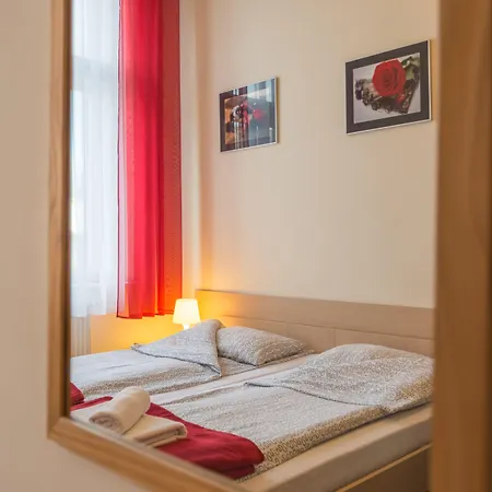 Euro-room & דירה