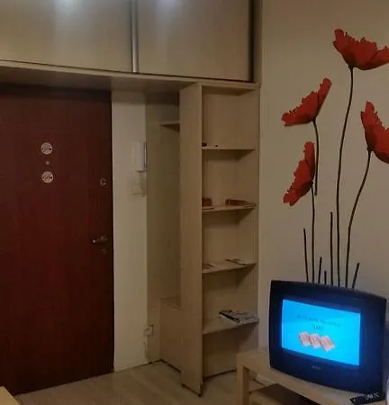 Euro-room & *