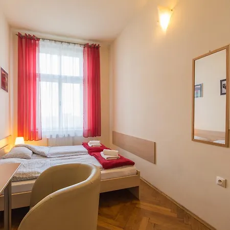 דירה Euro-room &