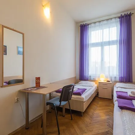 公寓 Euro-room &