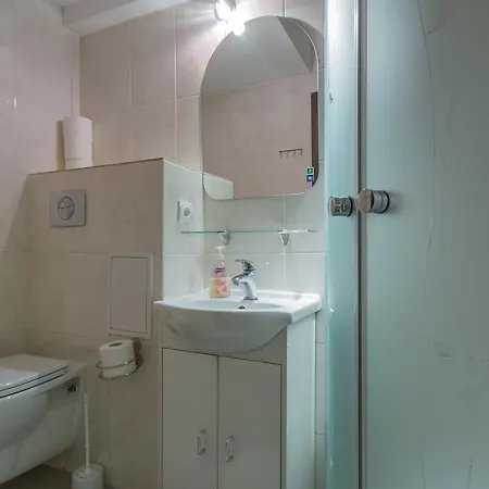 Apartment Euro-room & *