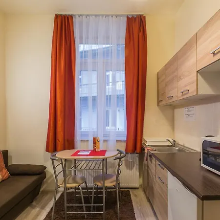 Euro-room &