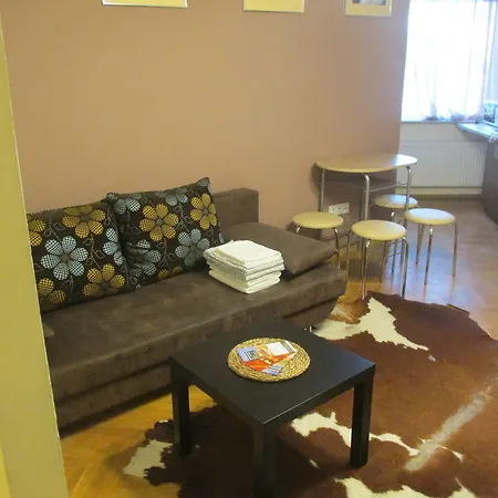Euro-room & Apartment *