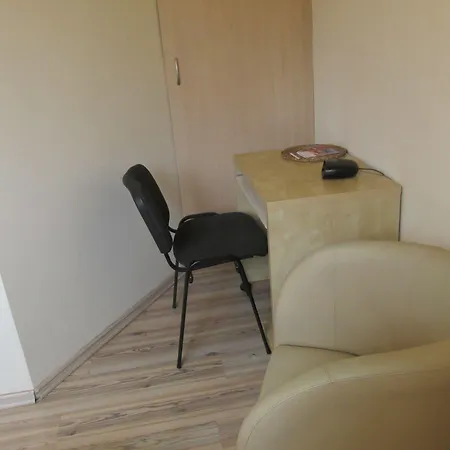 Euro-room & Apartment *