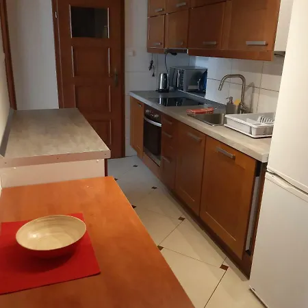 Euro-room & דירה קרקוב
